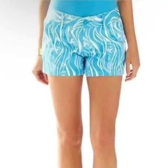 Lilly Pulitzer Pants - Lilly Pulitzer Callahan Shorts 5” White Turquoise Joe Fish Vacation Preppy 10